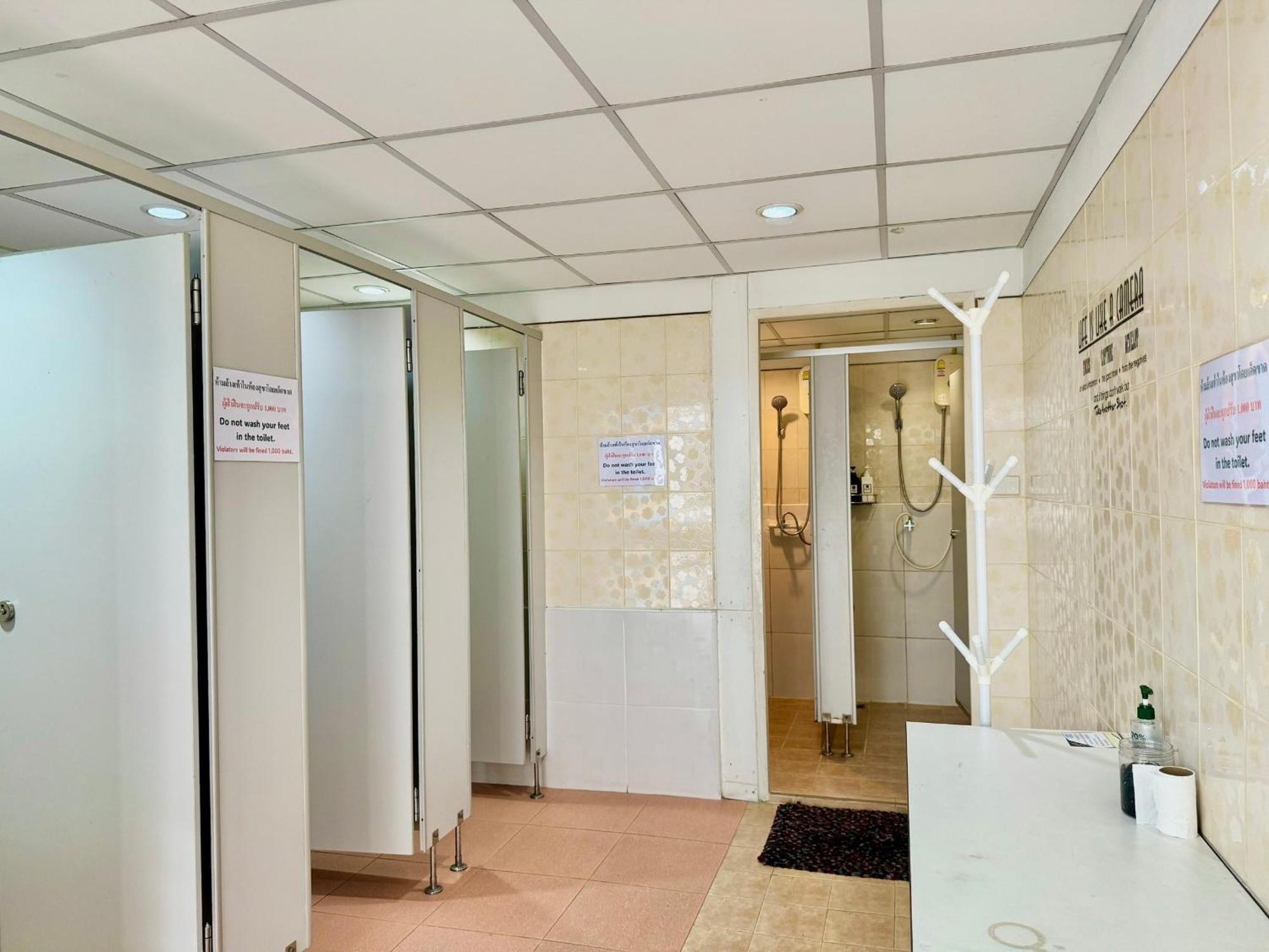 Best Bed Suvarnabhumi Hostel Bangkok Bagian luar foto