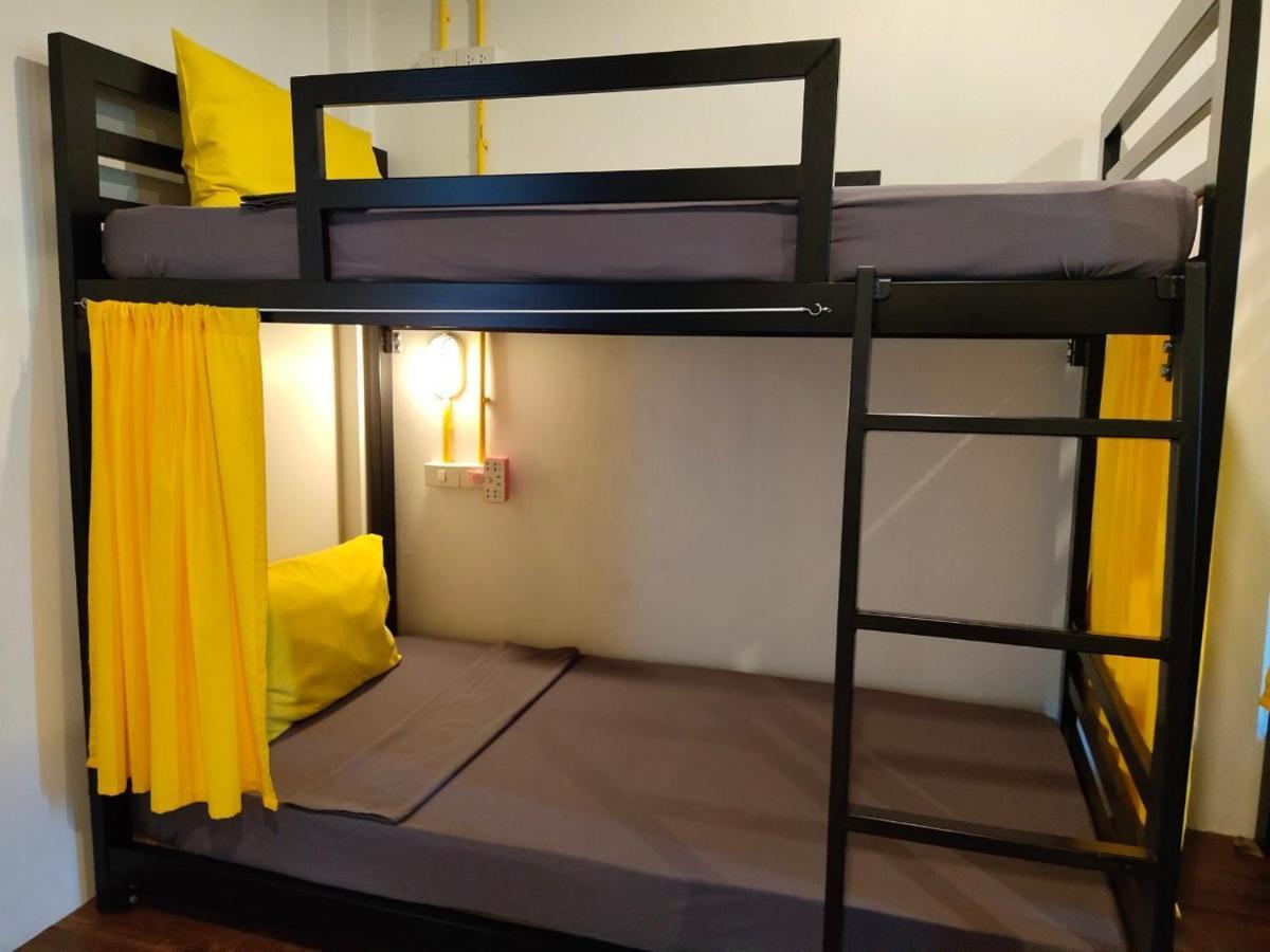 Best Bed Suvarnabhumi Hostel Bangkok Bagian luar foto